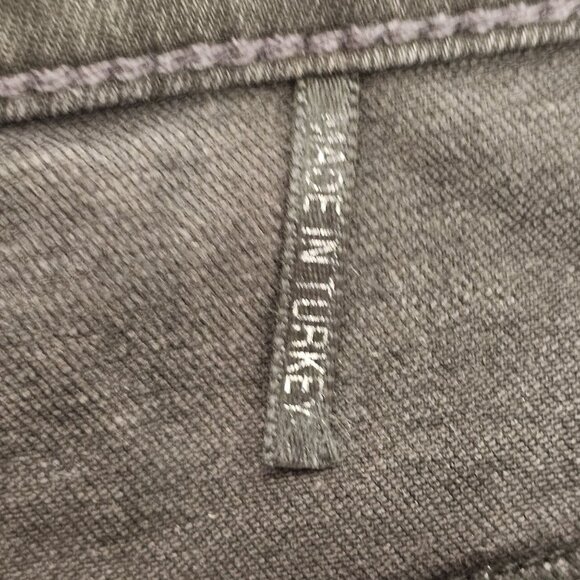 Jane & John Womens Jeans Mid Rise Black Denim With Frayed Side Stripes Size 12 - Picture 9 of 10